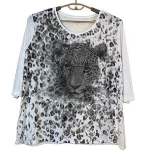 Canda XL Leopard Graphic Top Rhinestone Animal Print 3/4 Sleeve